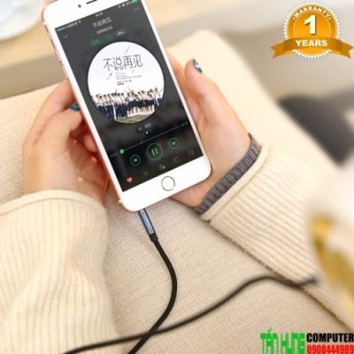 Dây AV 3.5mm (M/M) Ugreen 10686 dài 1.5M Đầu hợp kim bọc lưới cao cấp